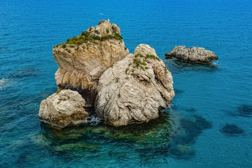 Island Adventures: Exploring Remote Paradises