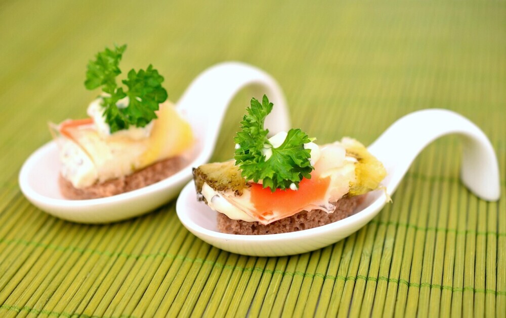 Culinary Explorer: Gourmet Experiences While Backpacking